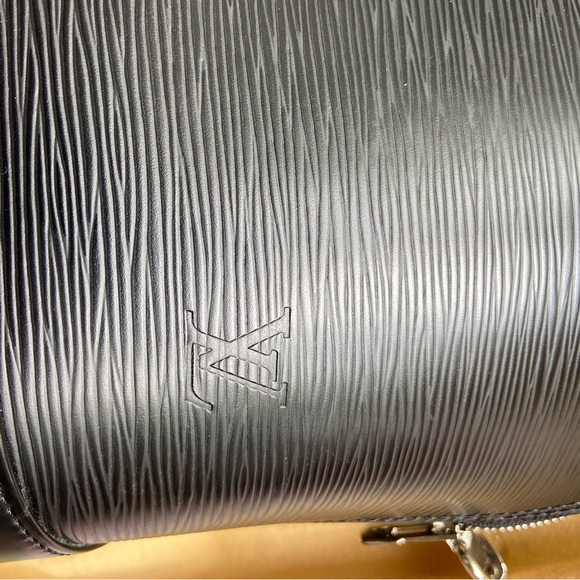 LOUIS VUITTON ALMA GM - Picture 8 of 11